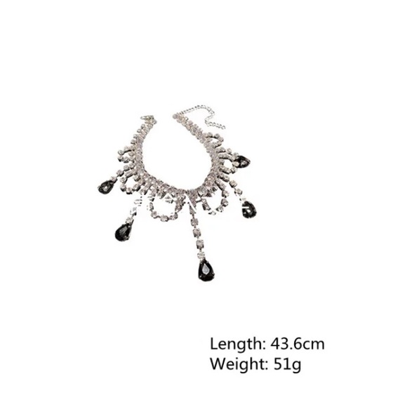 🌟 Luxury Big Crystals Necklace Choker - Picture 4 of 4